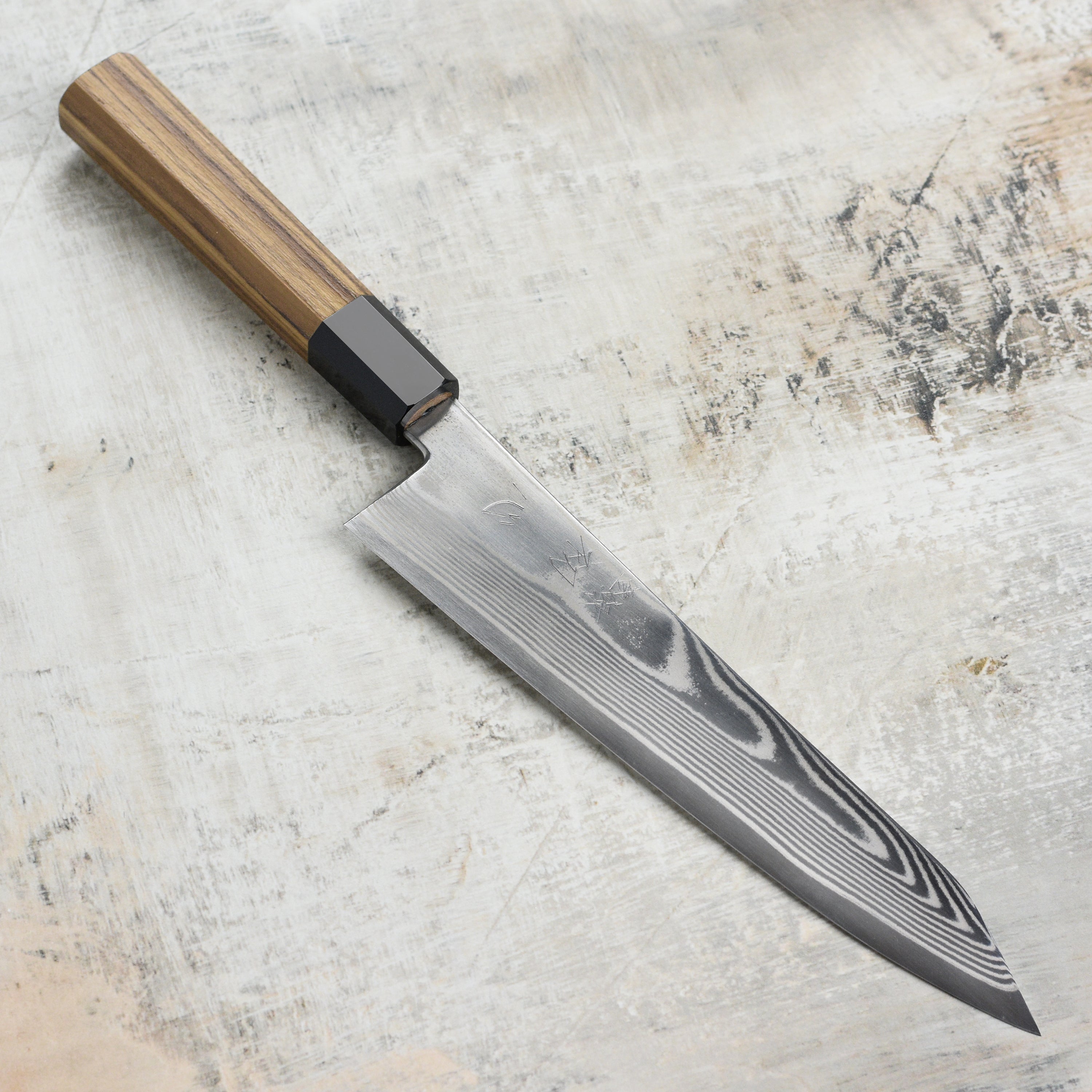 Hatsukokoro Ginsan Damascus 8.25
