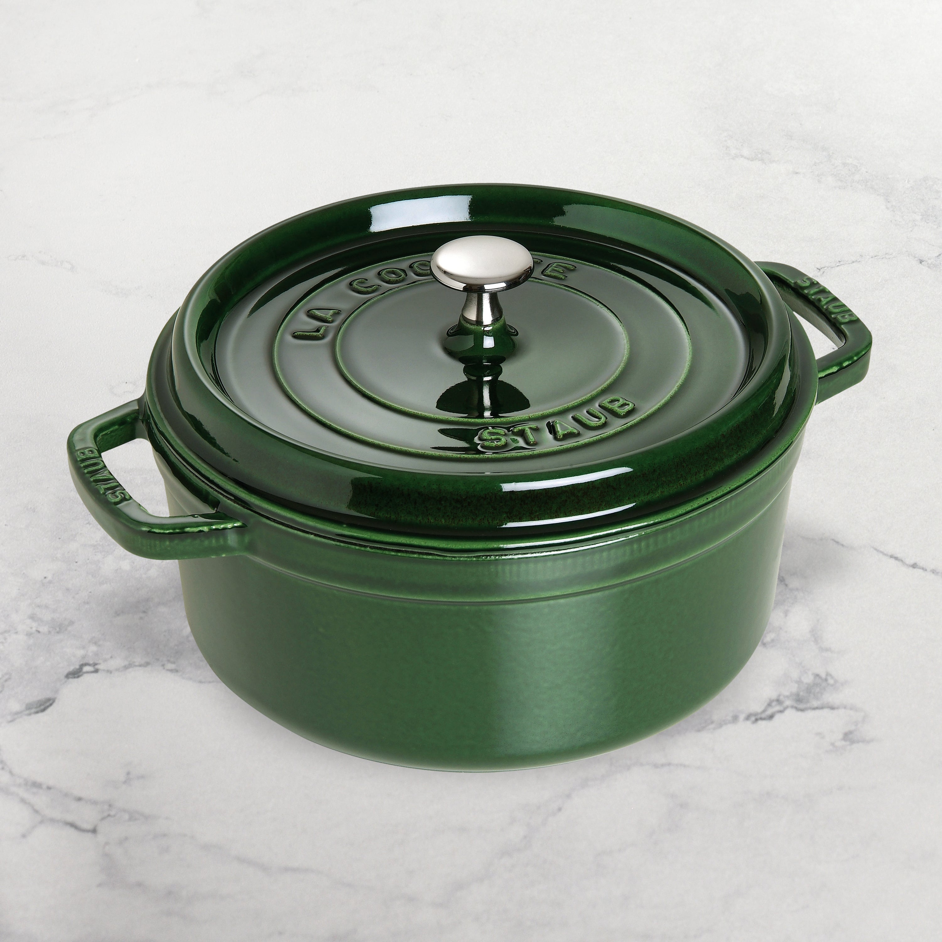STAUB LA COCOTTE グリーン 両手鍋 Staub Dutch Oven - 7-qt Cast Iron Cocotte - Basil – Cutlery and More