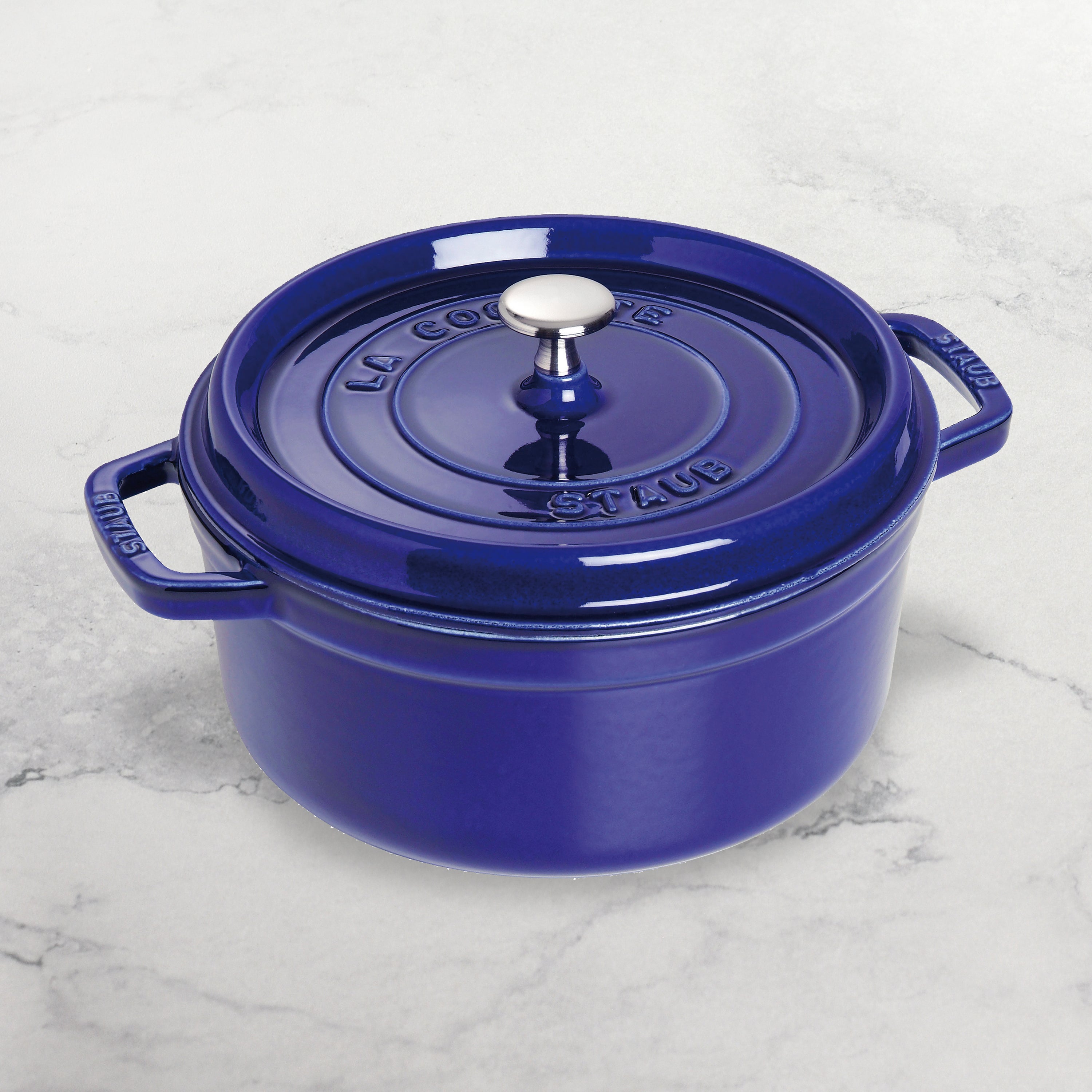 STAUB スキレット ロイヤルブルー Staub Dutch Oven - 7-qt Cast Iron Cocotte - Sapphire Blue
