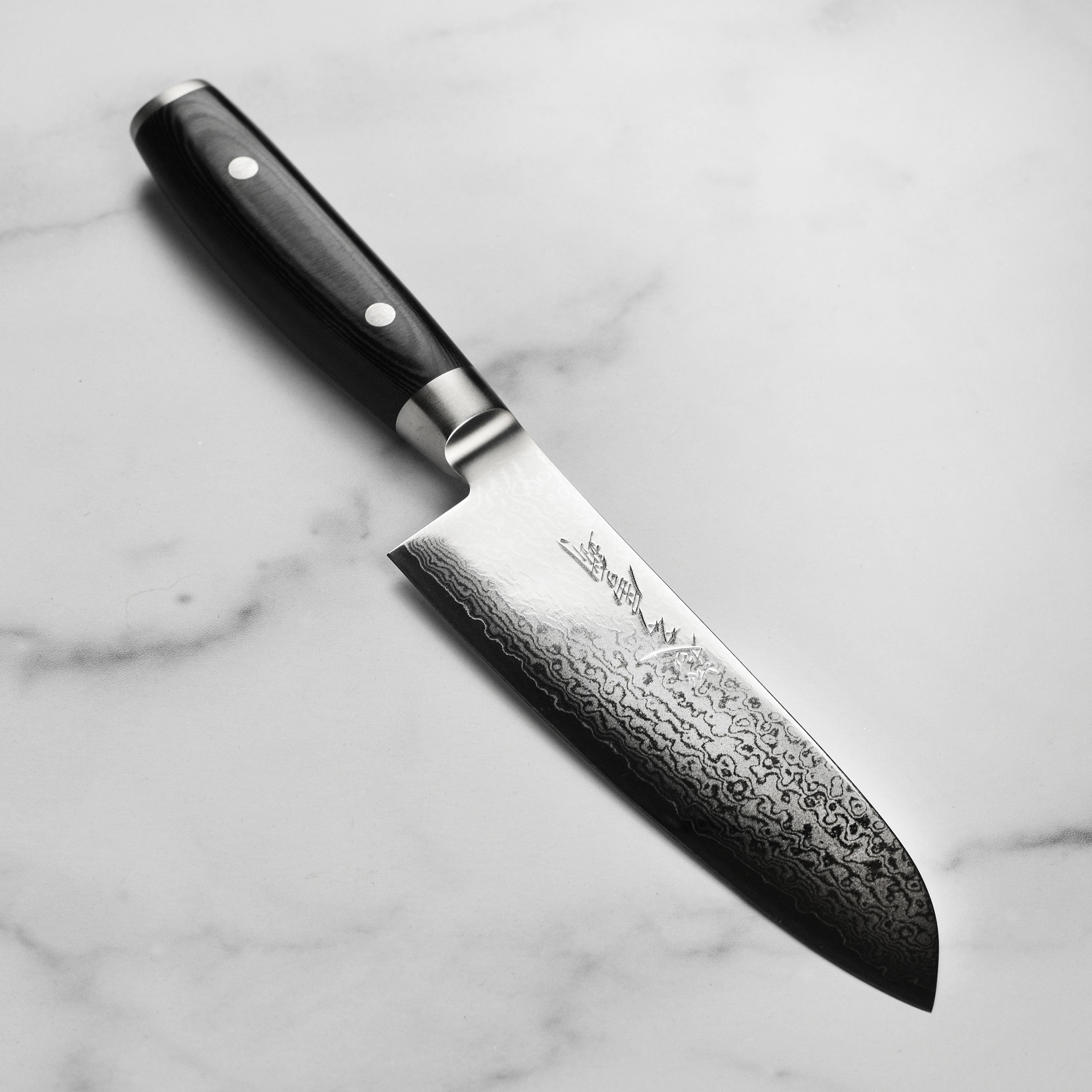 Yaxell Ran Plus Santoku Knife - 6.5