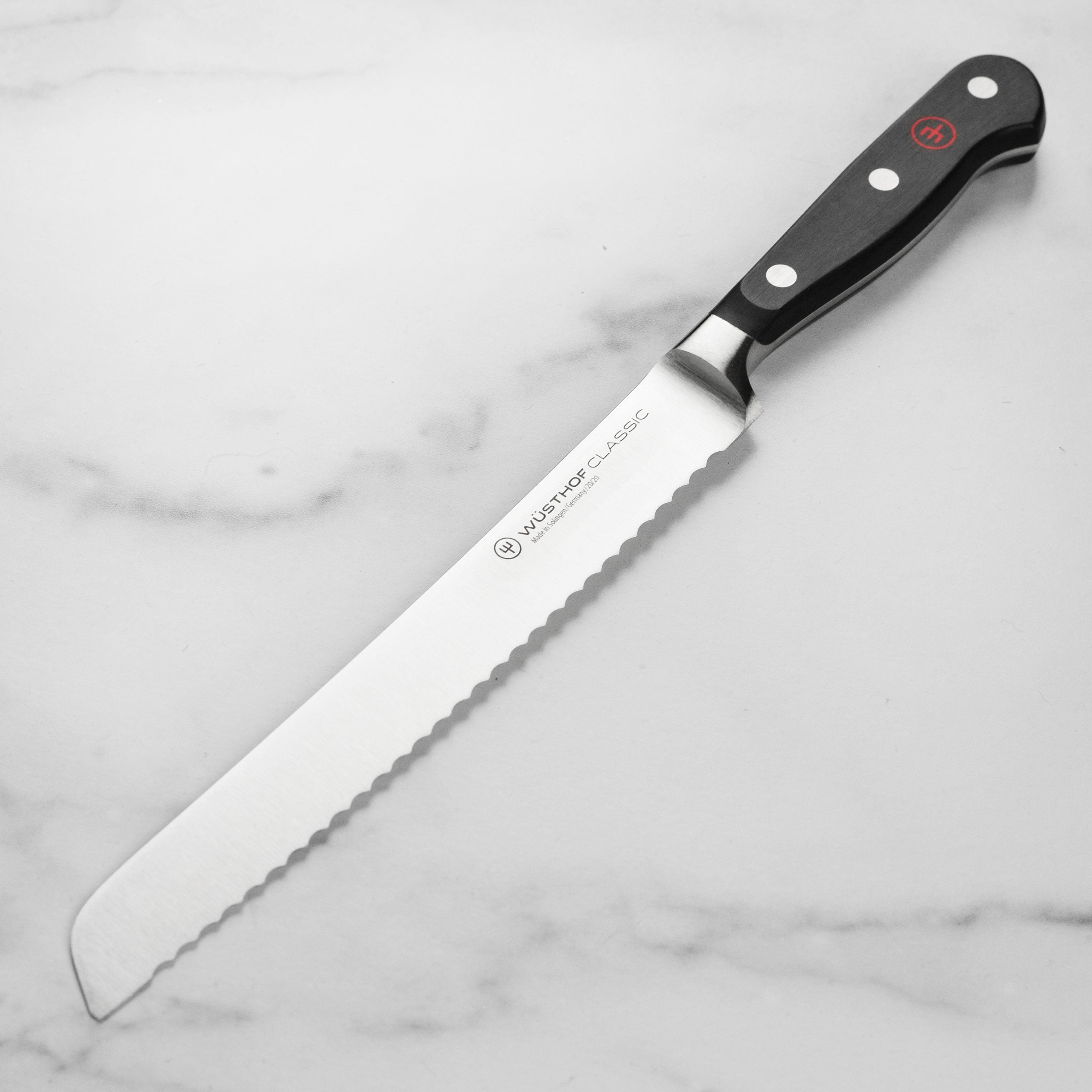 Wusthof Classic Bread Knife - 8