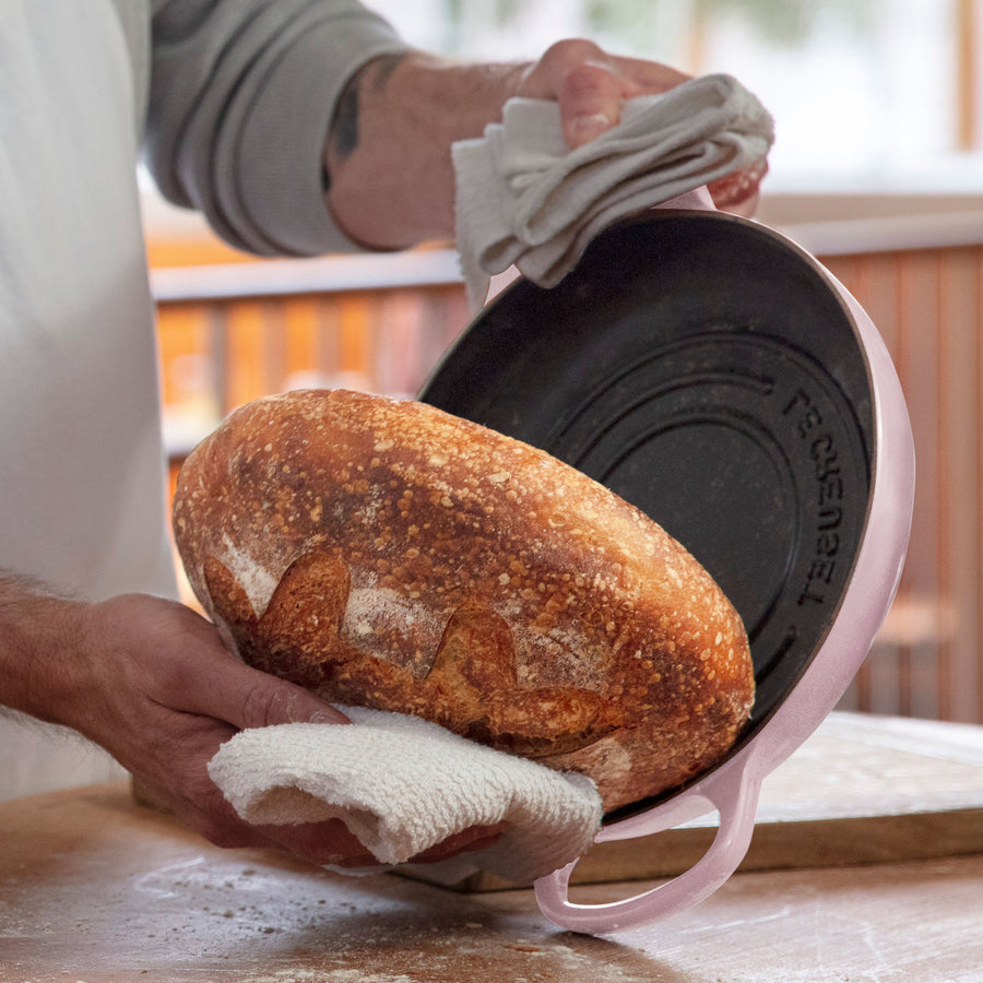 Le Creuset Signature Cast Iron 9.5" Shallot Bread Oven