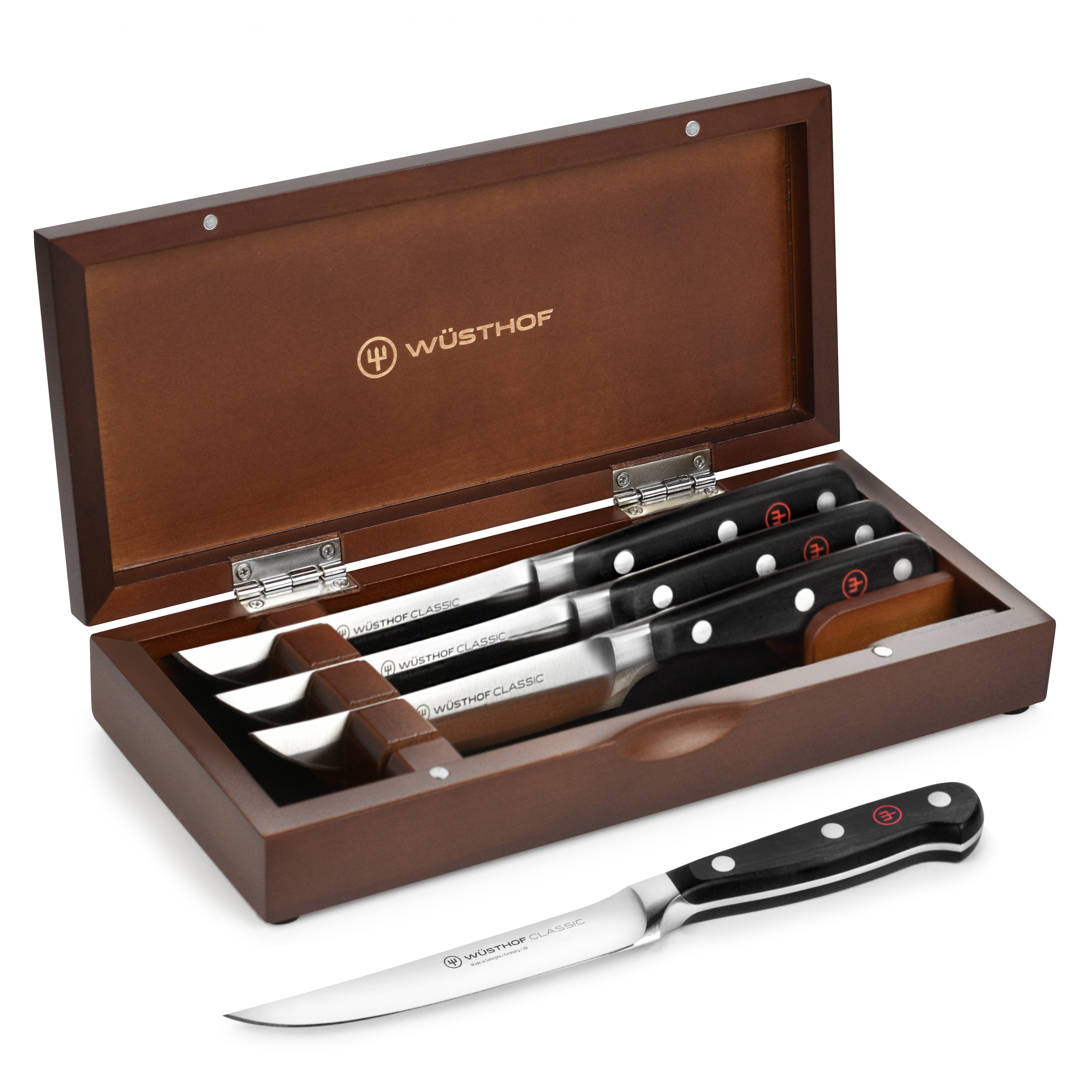 http://cutleryandmore.com/cdn/shop/products/WusthofClassic4PieceSteakKnifeSetwithWoodCase.jpg?v=1654284734