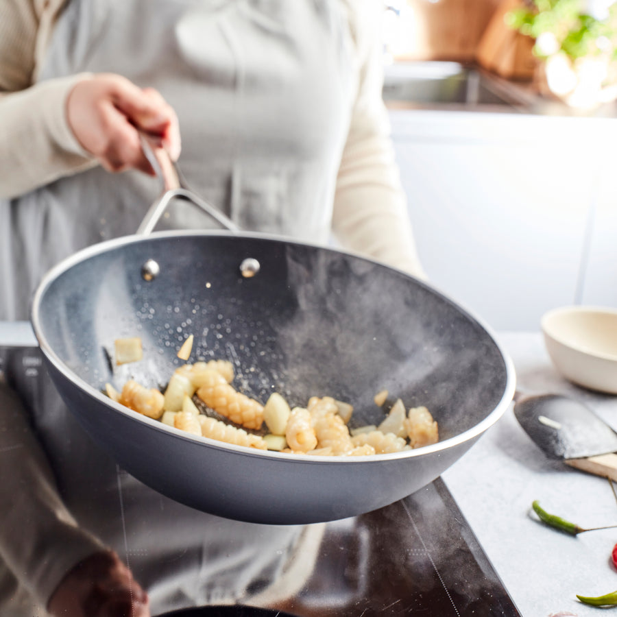 Demeyere AluPro 12" Ceramic Nonstick Flat Bottom Wok