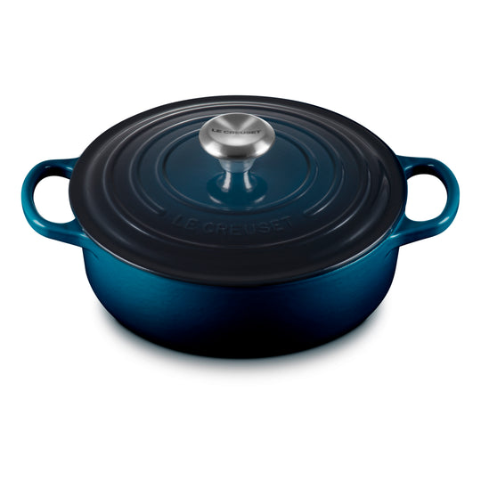 Le Creuset Signature Cast Iron 3.5-quart Nuit Wide Round Dutch Oven