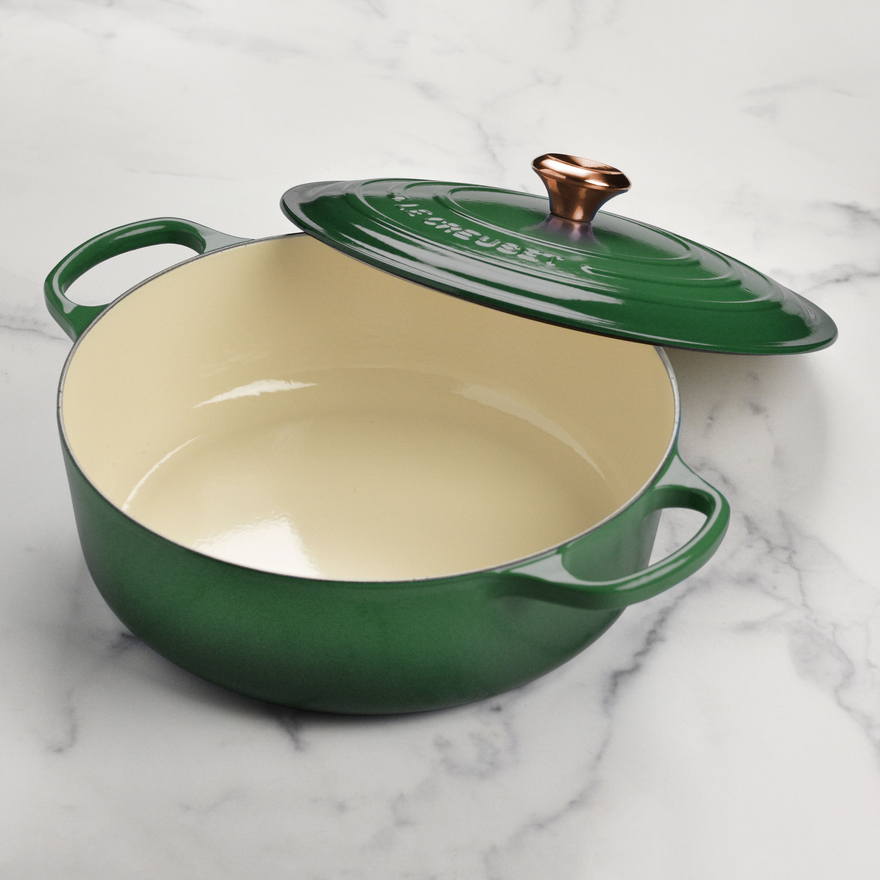 Le Creuset Wide Dutch Oven - 6.75-qt Signature Cast Iron - Artichaut