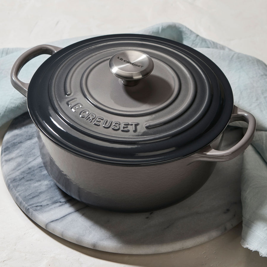 Le Creuset 2-Quart Signature Cast Iron Round Dutch Oven - Oyster