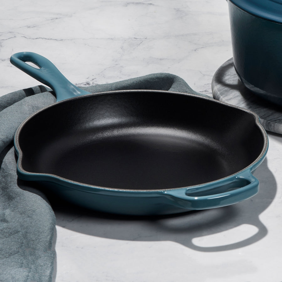 Le Creuset Deep Teal Signature Cast Iron Cookware Set with lid 5 Parts •  Price »