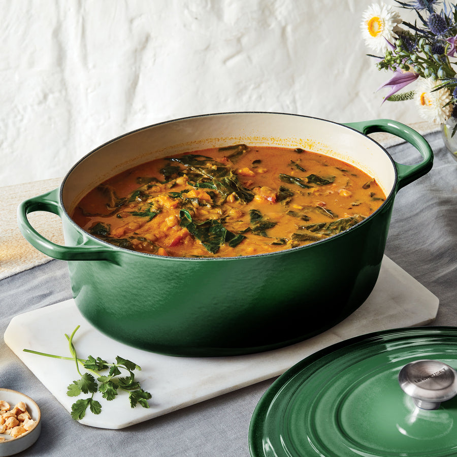 Le Creuset Signature Cast Iron 15.5-quart Artichaut Oval Dutch Oven