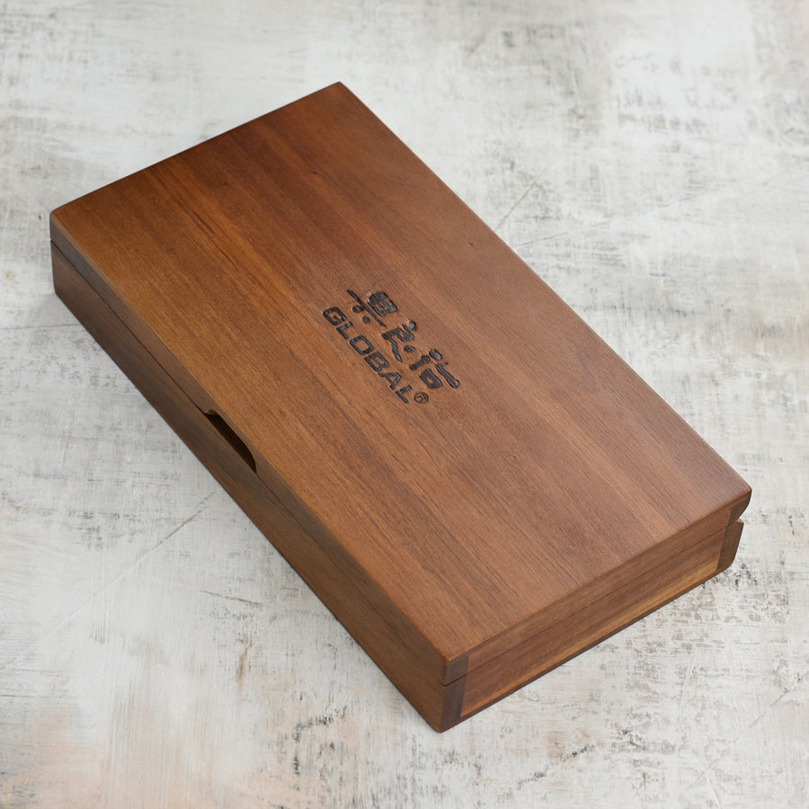 Global 6 Piece Fine Edge Steak Knife Set with Case
