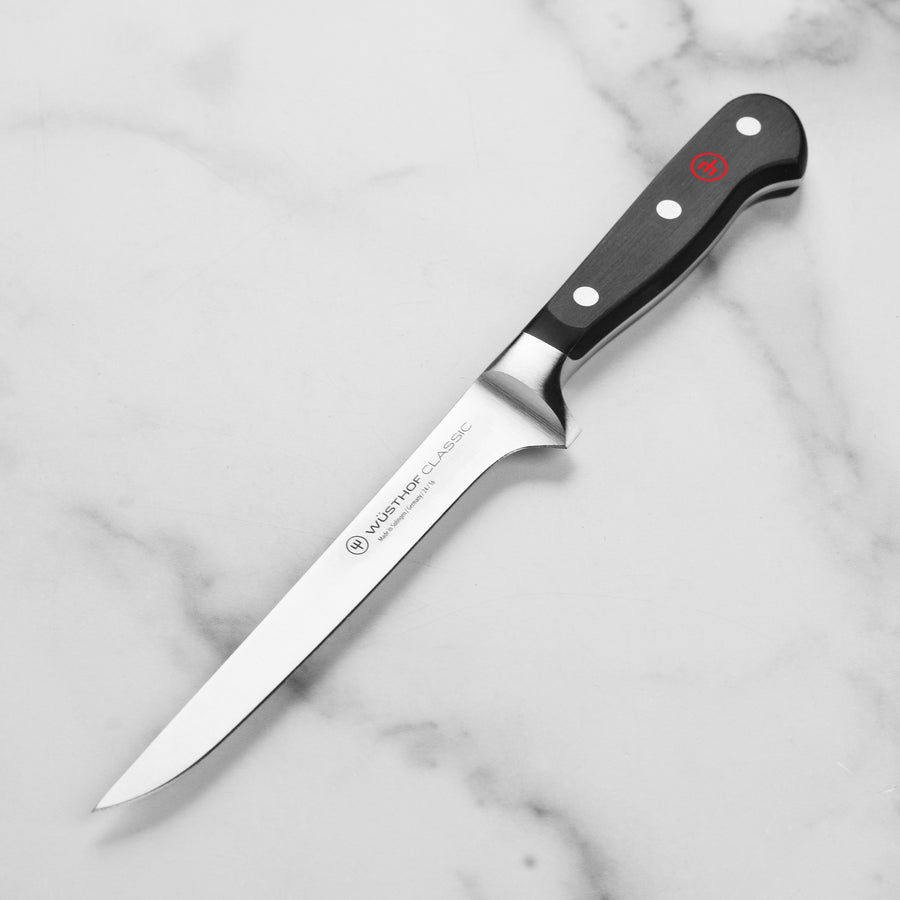 Wüsthof Classic 6-Inch Boning Knife – High Carbon Stainless Steel, Flexible Blade, Triple Riveted Handle (Black/Silver)