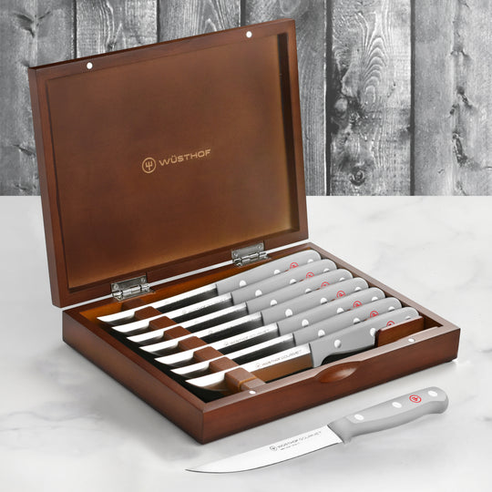 Wusthof Gourmet 8 Piece Steak Knife Set with Case, Grey Handles