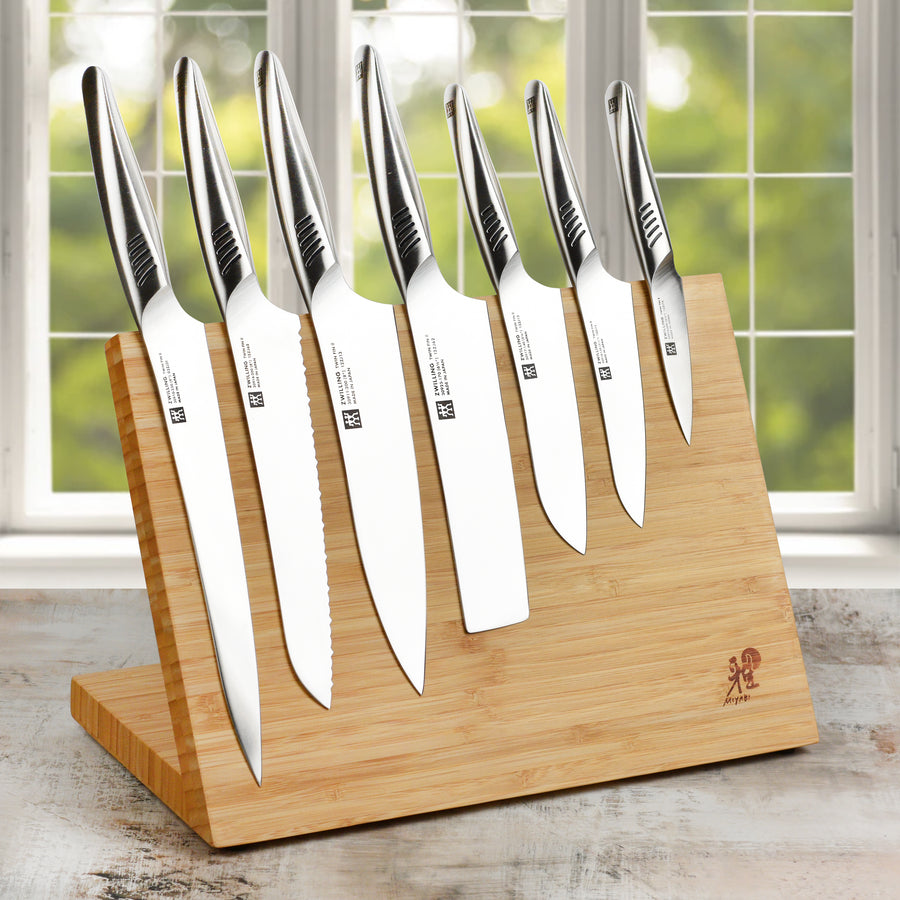 Zwilling Twin Fin II 8 Piece Bamboo Magnetic Easel Knife Set