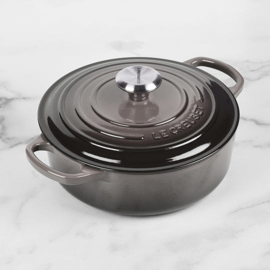 Le Creuset Signature Cast Iron 3.5-quart Oyster Wide Round Dutch Oven