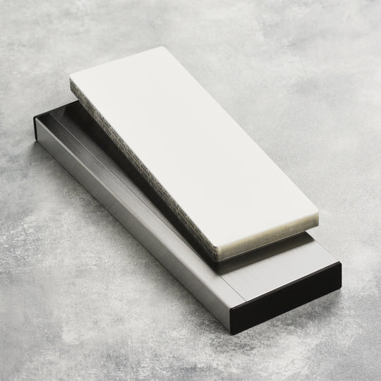 Shapton RockStar 2000 Whetstone with Stainless Steel Case