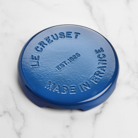 Le Creuset Signature Cast Iron 8.8" Marseille Round Trivet