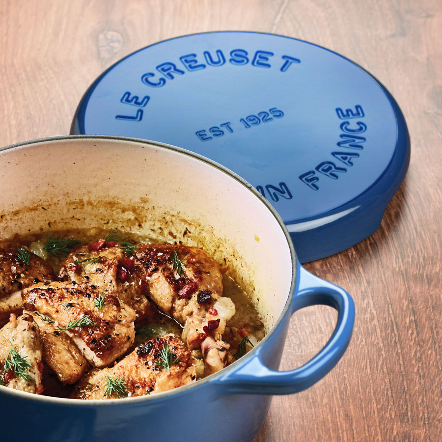 Le Creuset Caquelon Schwenkkasserolle Fonduetopf Gusseisen Kirschrot 18cm 11651 Le Creuset Caquelon Schwenkkasserolle Fonduetopf Gusseisen Kirschrot 18cm 11651