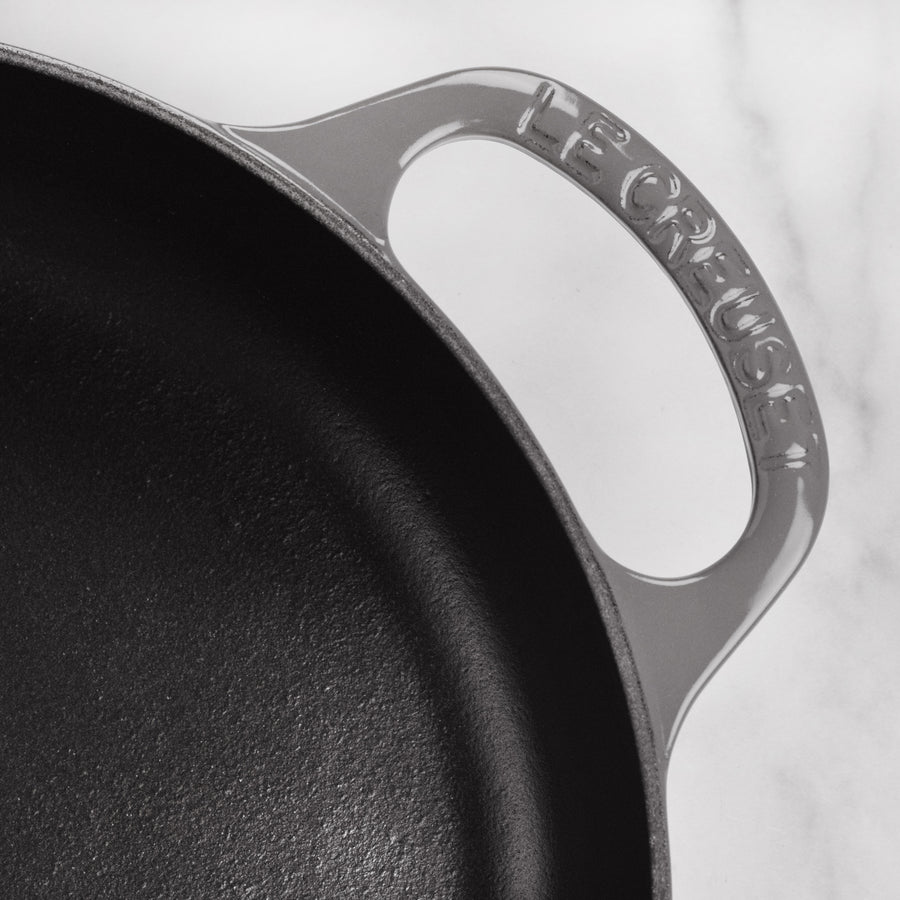 Le Creuset Signature Cast Iron 11" Oyster Everyday Pan