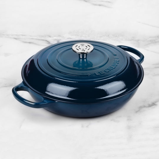 Le Creuset Signature Cast Iron 3.5-quart Nuit Braiser with Crucible Knob