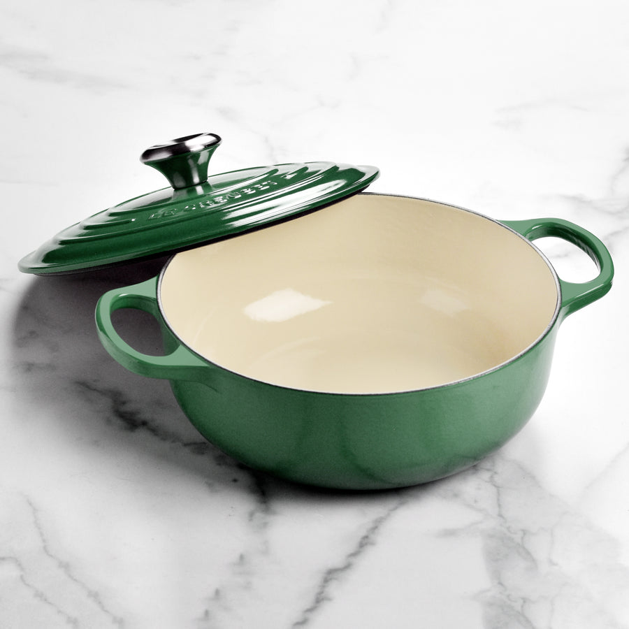 Cocotte à pain 24 cm en fonte émaillée Le Creuset noir mat Cocotte à pain 24 cm en fonte émaillée Le Creuset noir mat