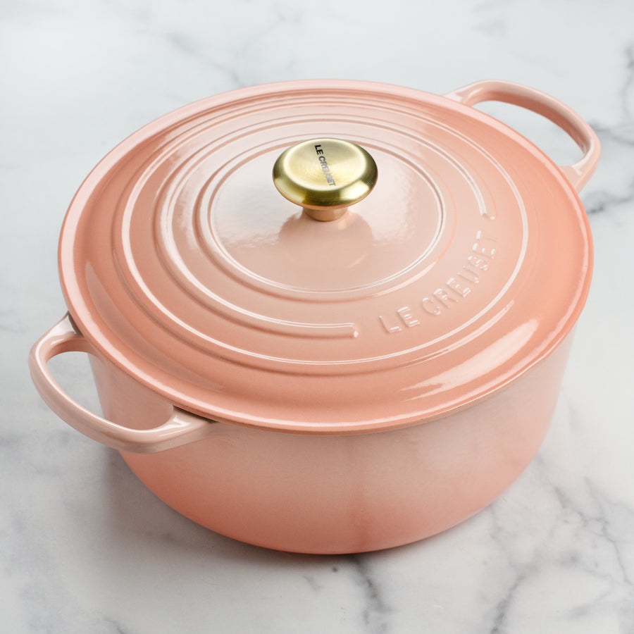 Le Creuset Signature Cast Iron 7.25-quart Peche Round Dutch Oven