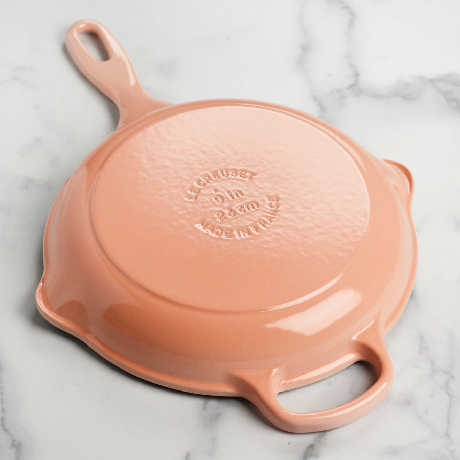 Le Creuset Signature Cast Iron 9" Peche Skillet