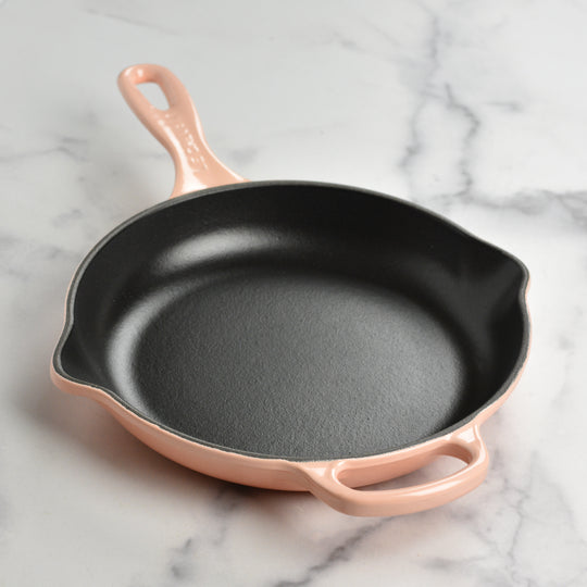 Le Creuset Signature Cast Iron 9" Peche Skillet