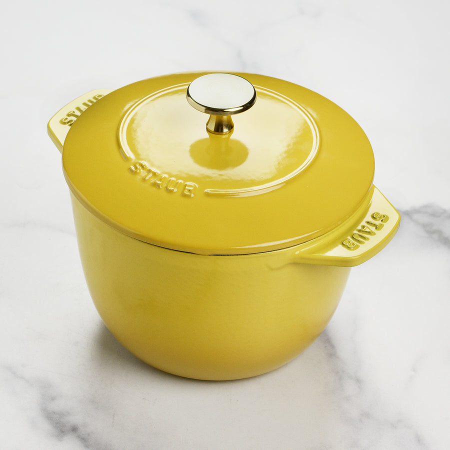 Staub 1.5-quart Citron Petite French Oven