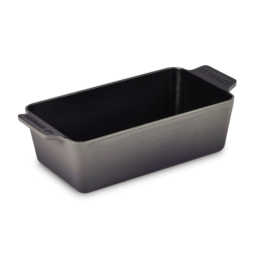 Le Creuset Signature Cast Iron 9 x 5" Oyster Loaf Pan