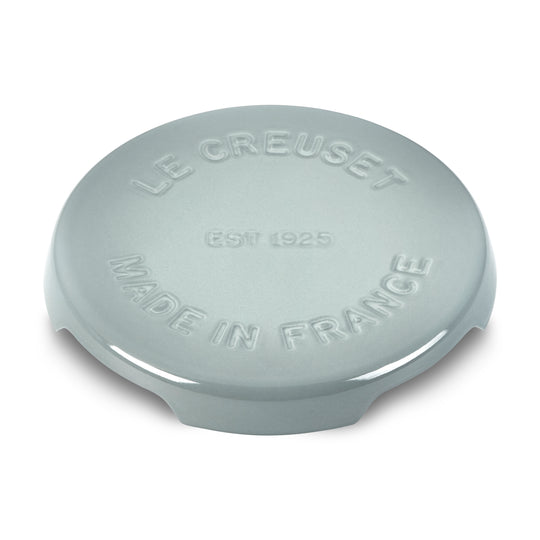 Le Creuset Signature Cast Iron 8.8" Sea Salt Round Trivet