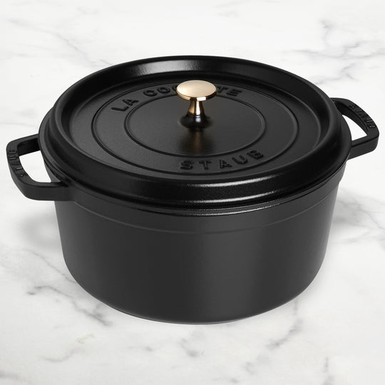 Staub 13.25-quart Matte Black Round Dutch Oven