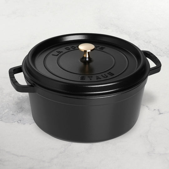 Staub 9-quart Matte Black Round Dutch Oven