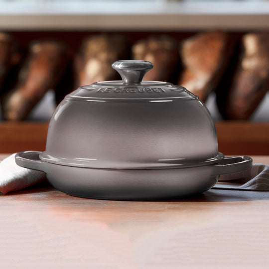Le Creuset Signature Cast Iron 9.5" Oyster Bread Oven