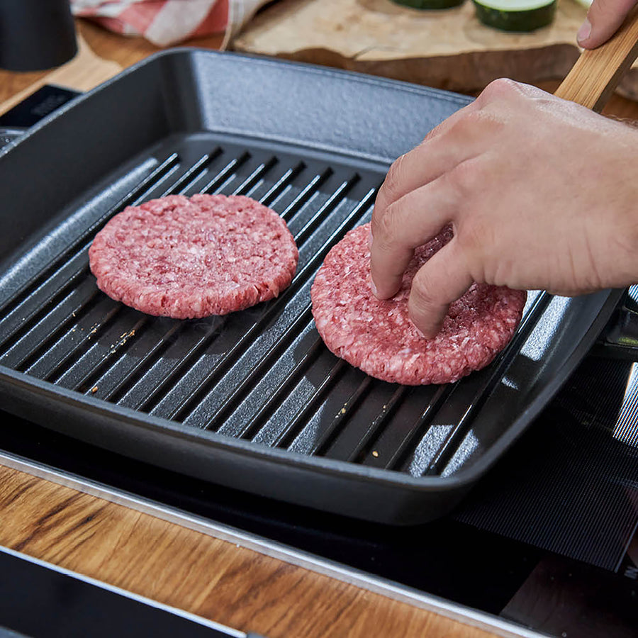 Carote - This 11'' excellent square grill pan is made of vacuum