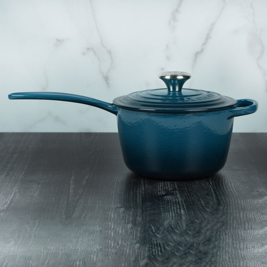 Le Creuset Signature Cast Iron 1.75-quart Deep Teal Saucepan