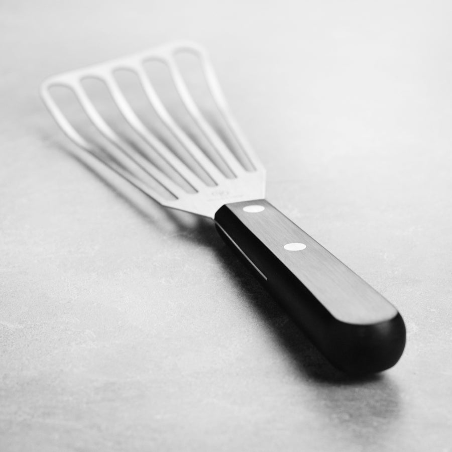 Slotted Fish Spatula Stainless Steel Thin Spatula Heat Resistant for Frying