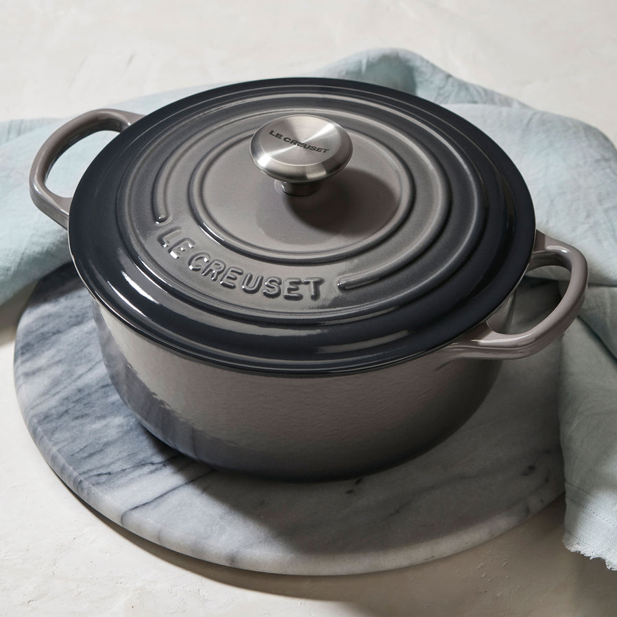 Le Creuset Cast Iron Cookware Set - 9 Piece Oyster – Cutlery and More