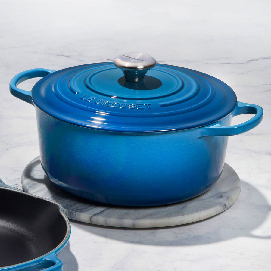 4.5 Qt. Round Signature Dutch Oven with Stainless Steel Knob (Deep Teal), Le Creuset