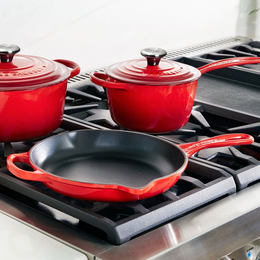 Le Creuset Skillet Cast Iron Cerise – Cutlery and More