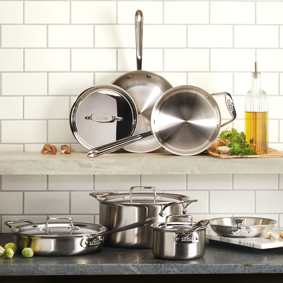 All-Clad d5 Stainless-Steel 4-Qt. Deep Sauté Pan with Splatter Screen and  Lid