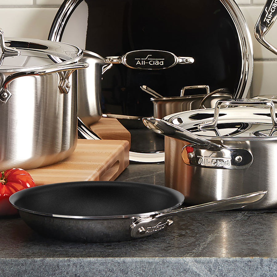 All-Clad D5 Stainless Polished 5-ply Bonded Cookware, Nonstick Fry