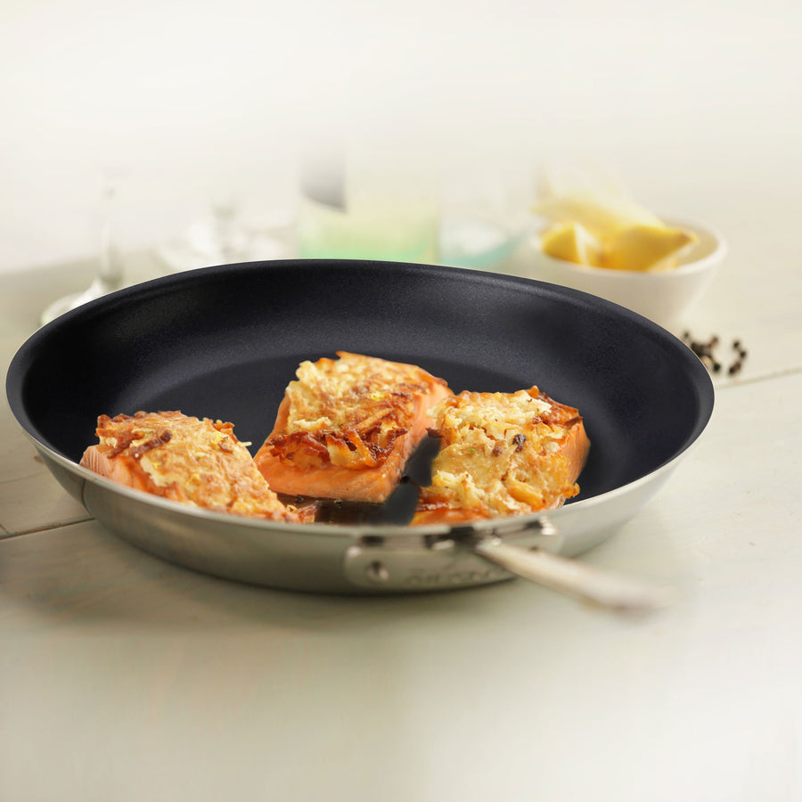 All-Clad ® d3 Stainless Non-Stick Fry Pans