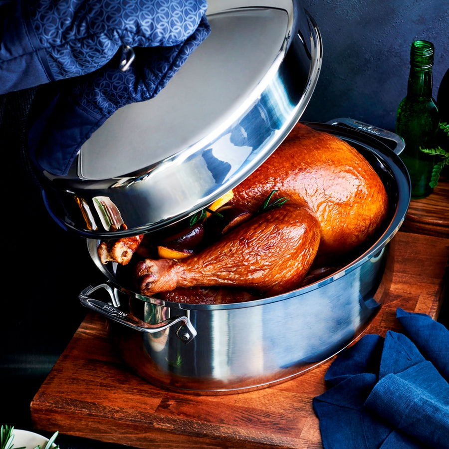 All-Clad Covered Oval Roaster 15