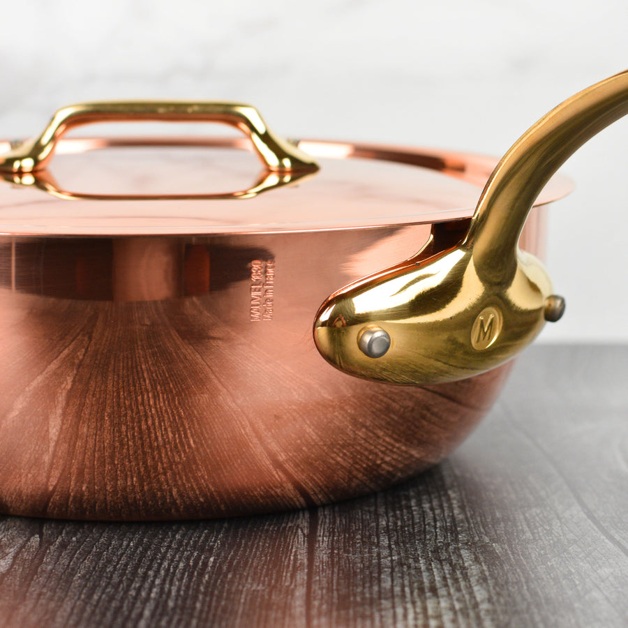 Mauviel M'200 B Copper Curved Splayed Saute Pan with Lid, Brass Handle, 2.1-qt
