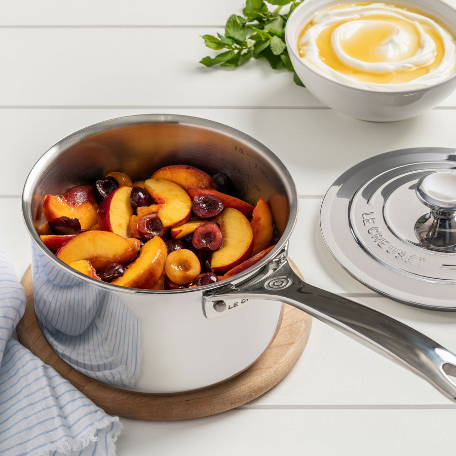 3-Ply Plus Pan with a handle and a non -stick coating - Le Creuset