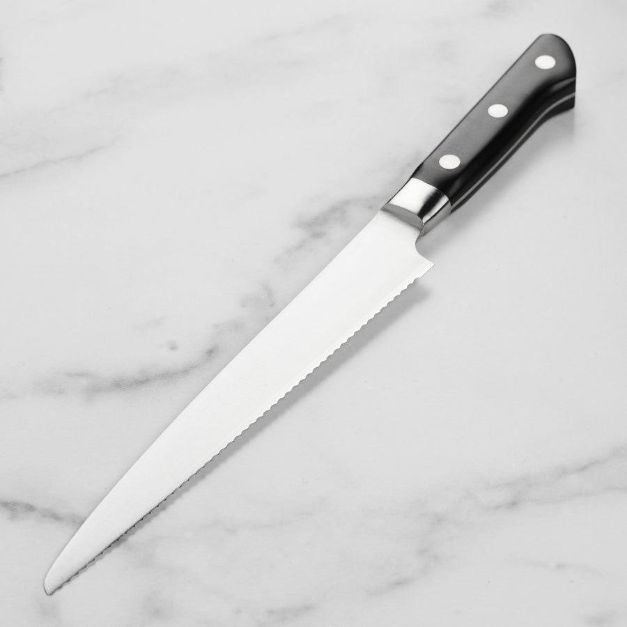His: Tojiro DP. Hers: Babish. Other: mercer bread knife : r/chefknives