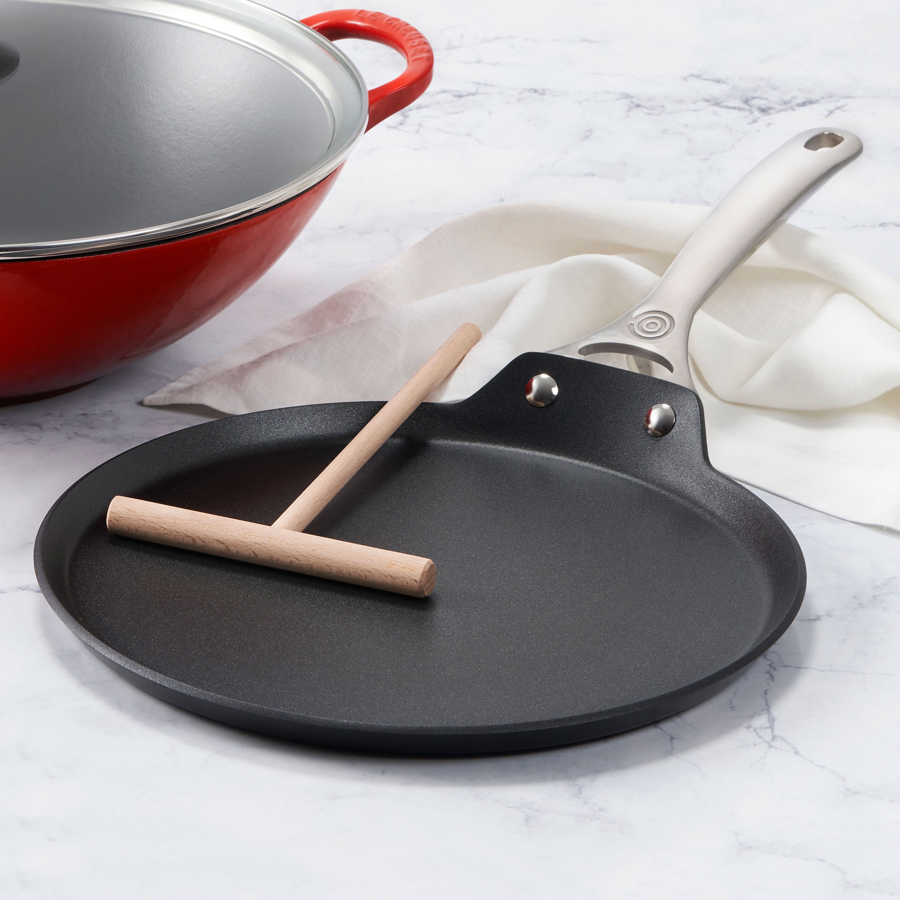 Le Creuset Toughened Nonstick Pro Crepe Pan with Rateau 11" Cutlery