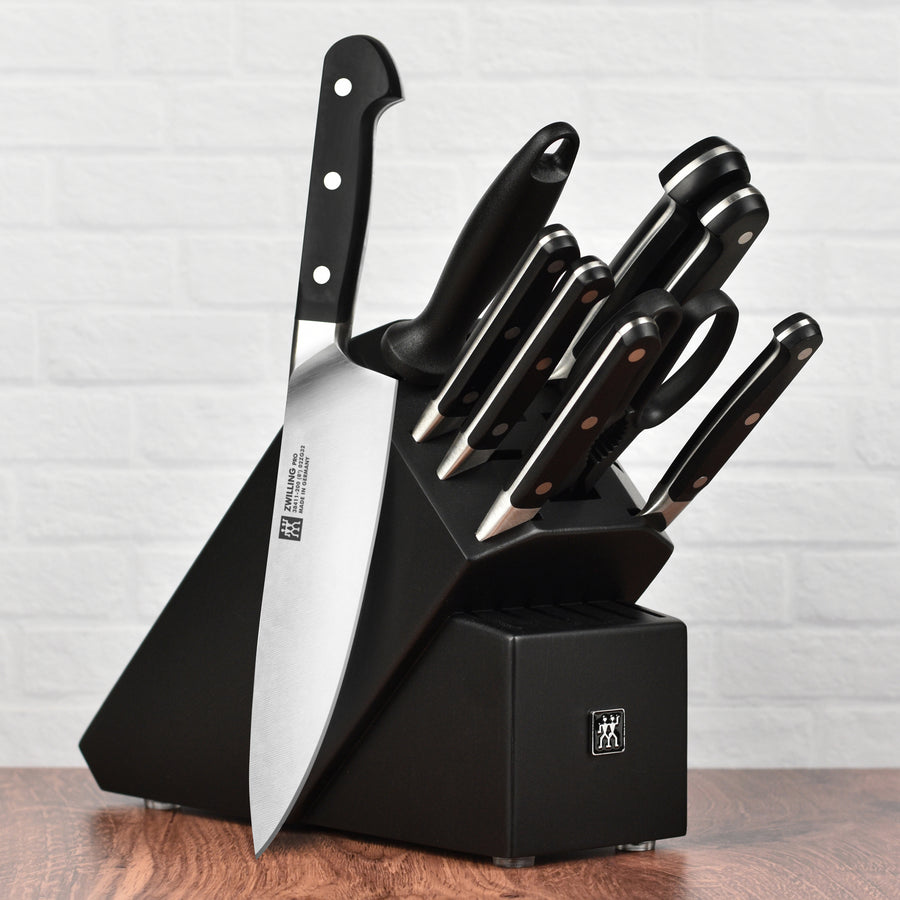 Zwilling Pro Traditional Chef's Knife - 6 – Cutlery and More