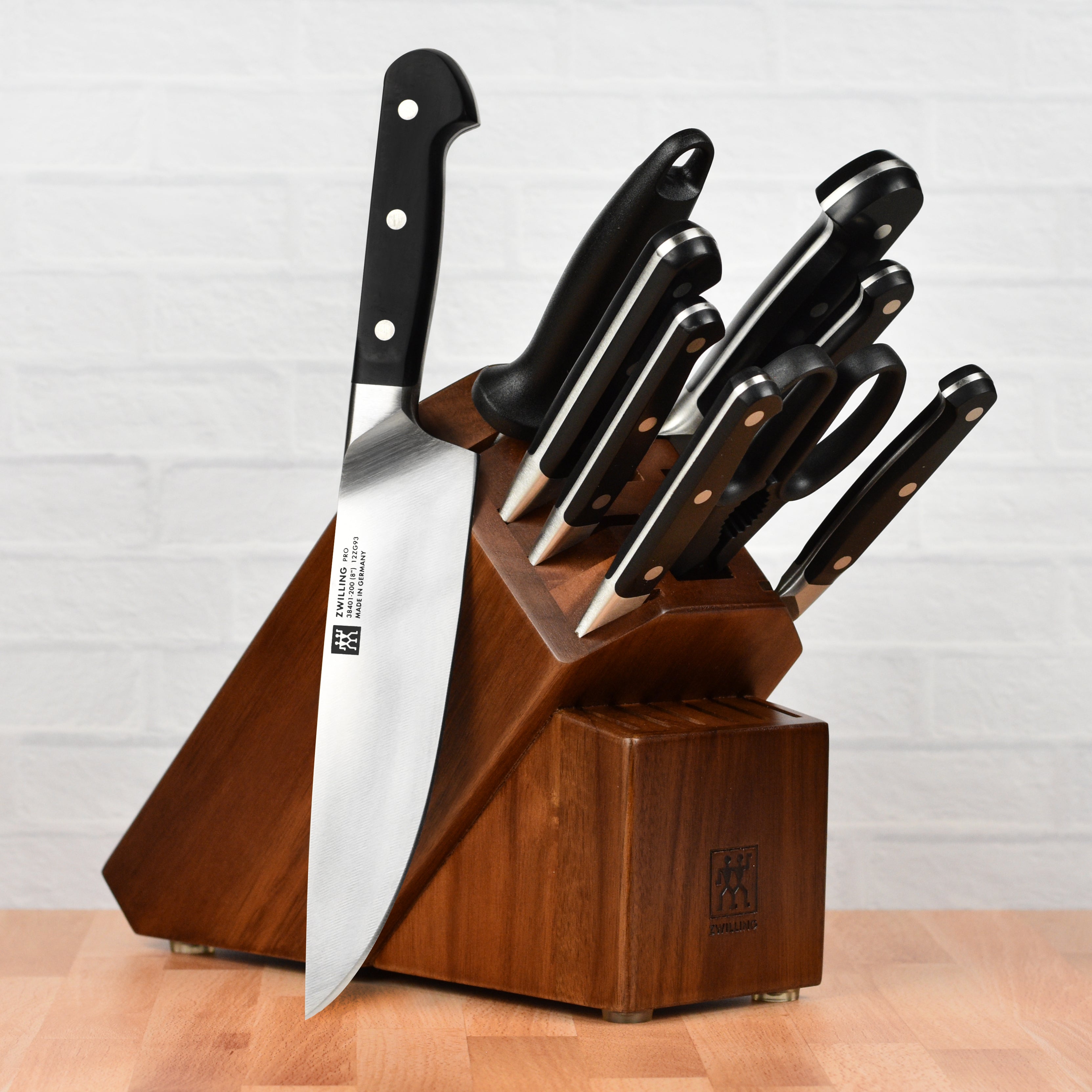 Zwilling Pro Knife Block Set - 10 Piece Acacia
