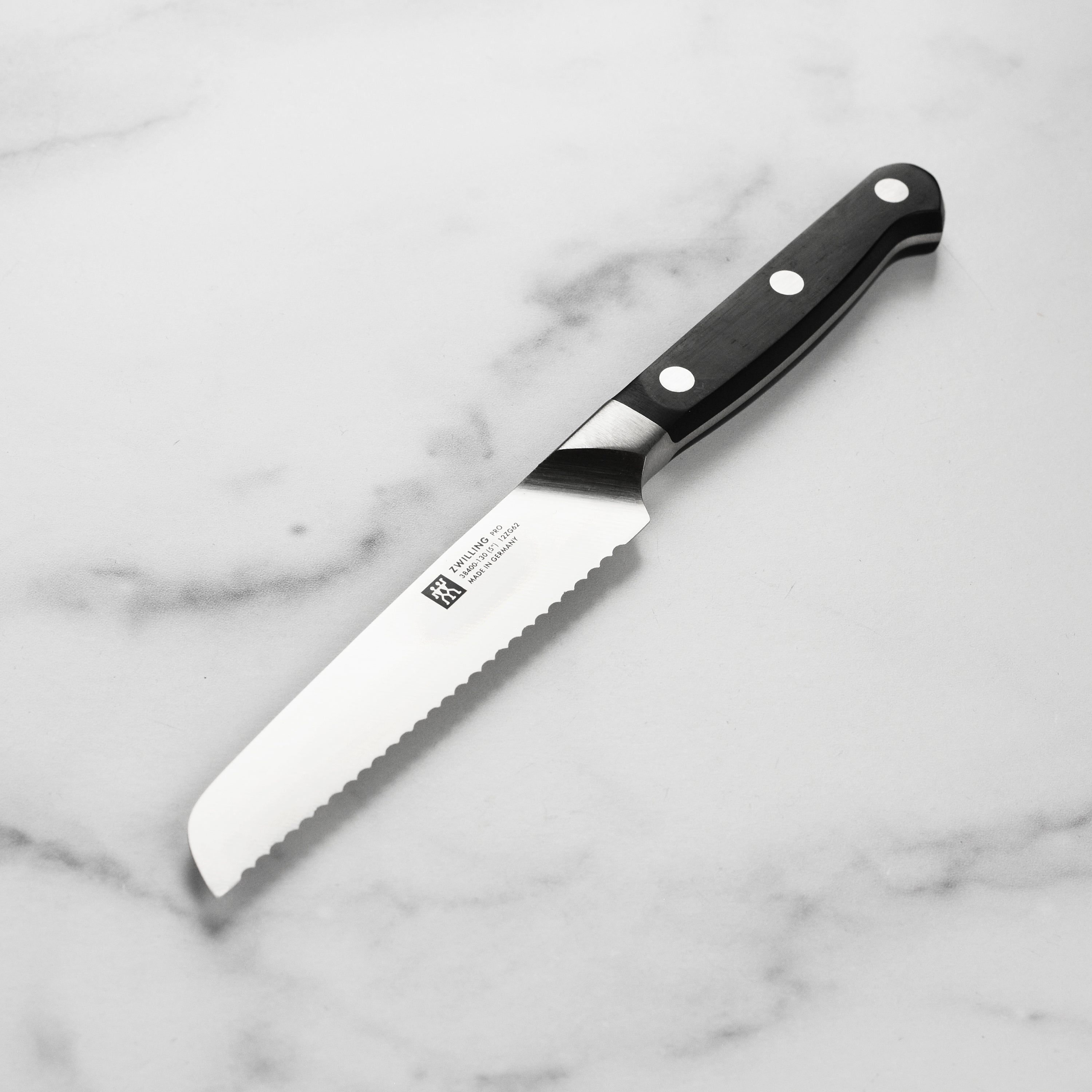 ZWILLING Pro Bread Knife - Thumbnail 2